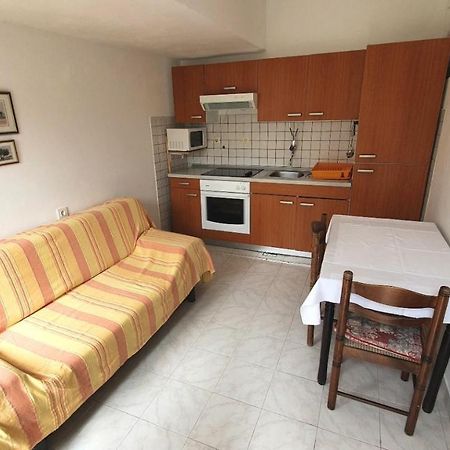 Apartments Dora Banjol Luaran gambar